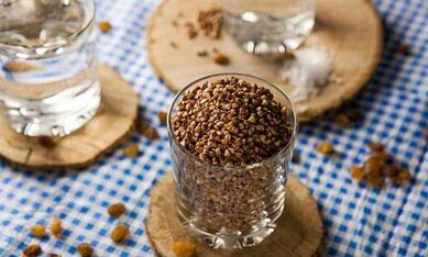 Buckwheat Diät fir Gewiichtsverloscht