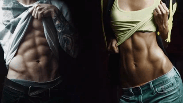 Déi effektivsten Übungen fir Säiten an Bauch